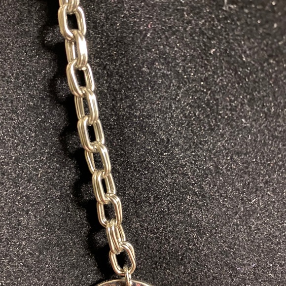 Foxy Mama! - Picture 6 of 9